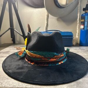 NWT Tear Drop Wide Brim Fedora